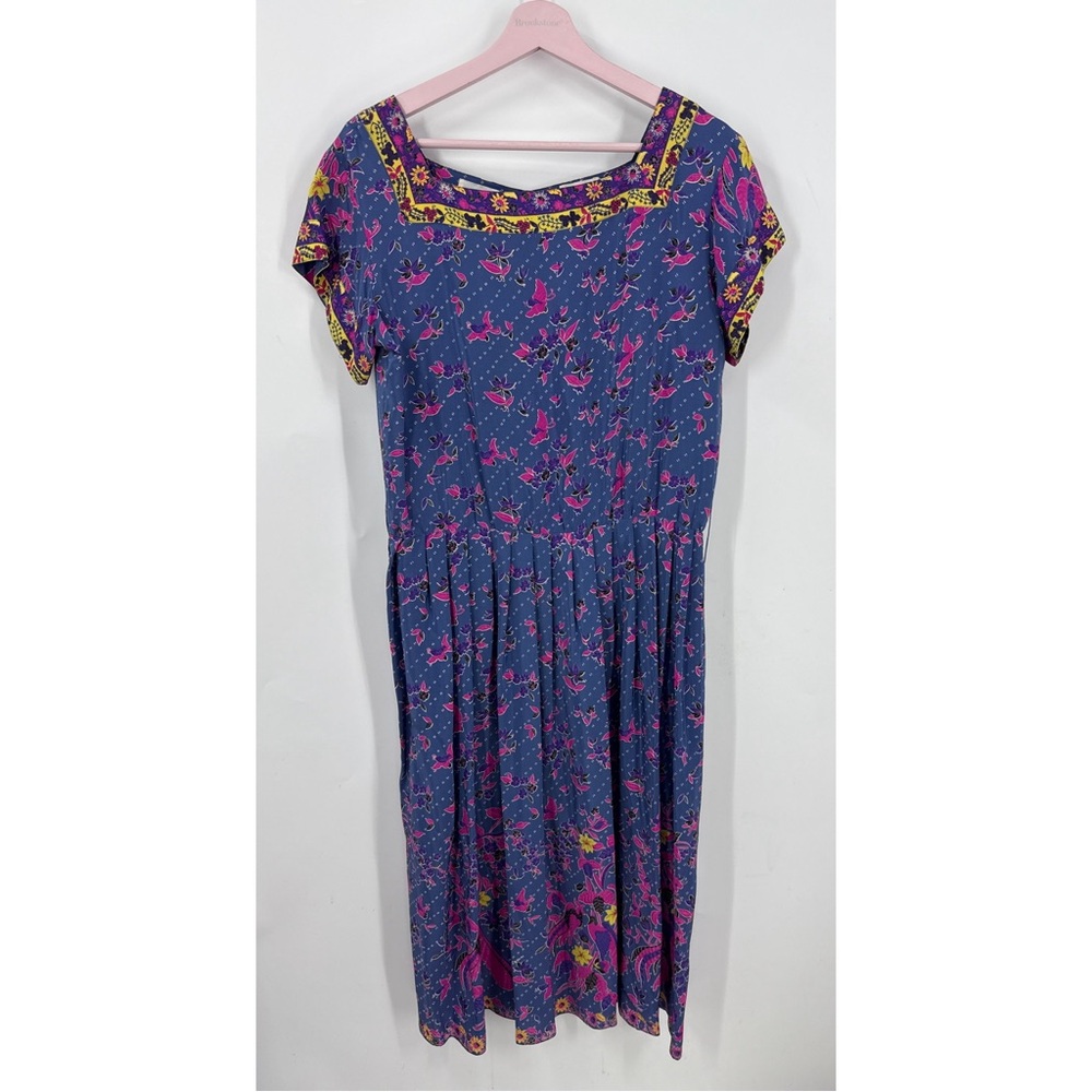 Oleg Cassini William Coppola vintage 100% silk floral print Pleated Midi dress